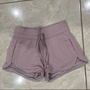 Lululemon Hit Reset Short *3"